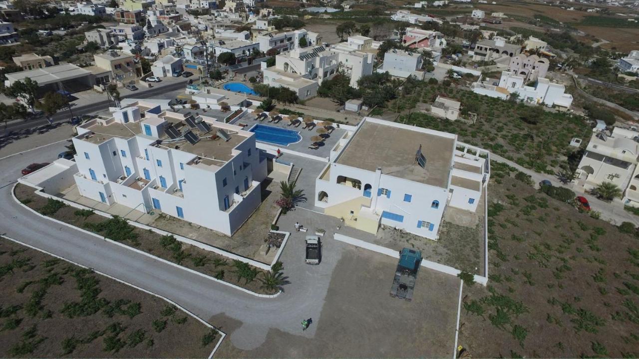 Nikos Hotel Картерадос Екстериор снимка