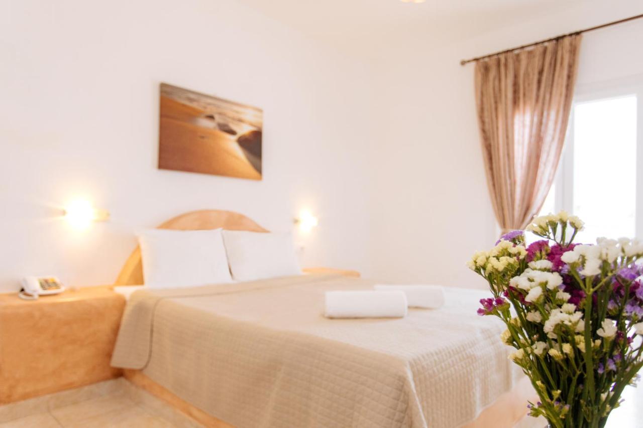 Nikos Hotel Картерадос Екстериор снимка