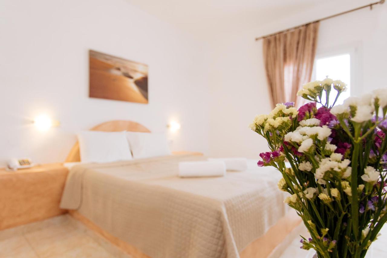 Nikos Hotel Картерадос Екстериор снимка