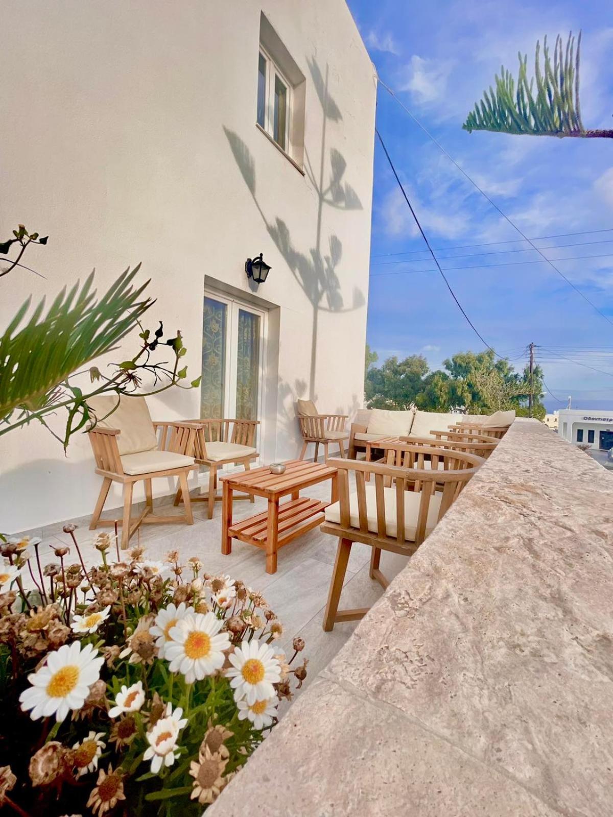 Nikos Hotel Картерадос Екстериор снимка