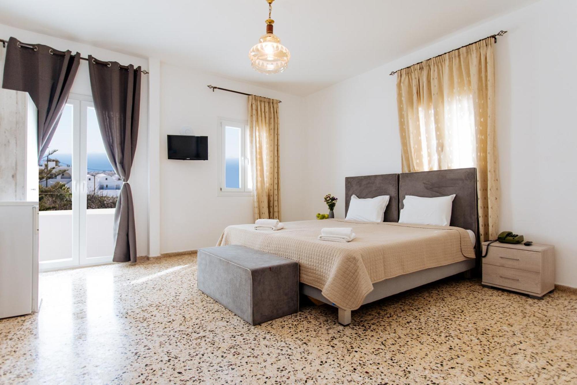 Nikos Hotel Картерадос Екстериор снимка